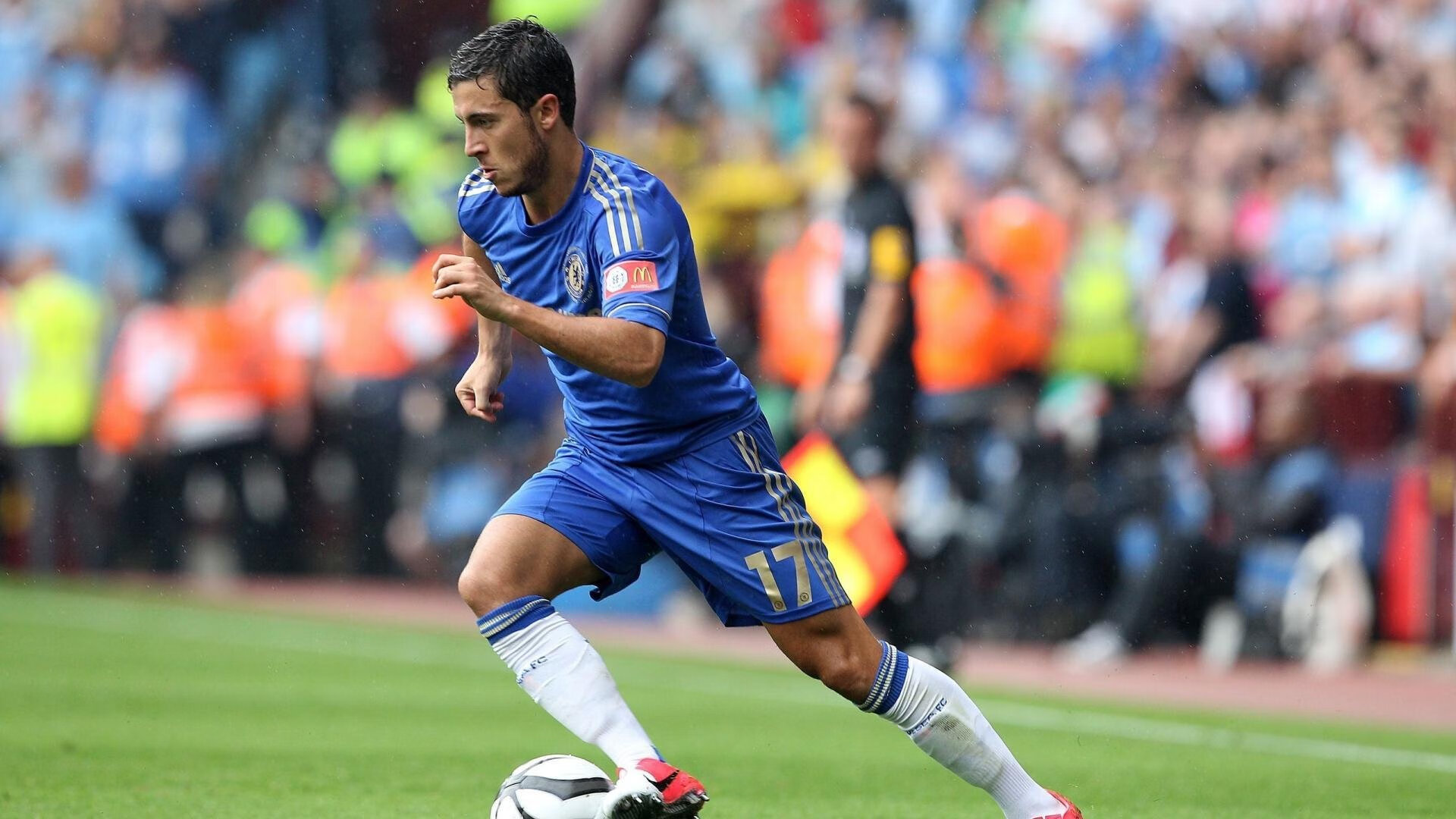 开云体育下载官网-“青少年足球科普活动走进社区，普及运动知识”，开展青少年足球运动的意义